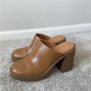Universal Thread Mule Clog